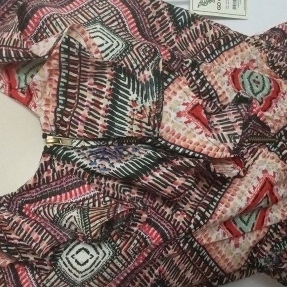 Go CoCo Romper Sz S Multi Color Print  NWT - Picture 2 of 10